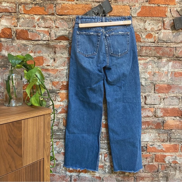 SOLD | Reformation Fawcett Jeans Size 24 - Picture 6 of 9